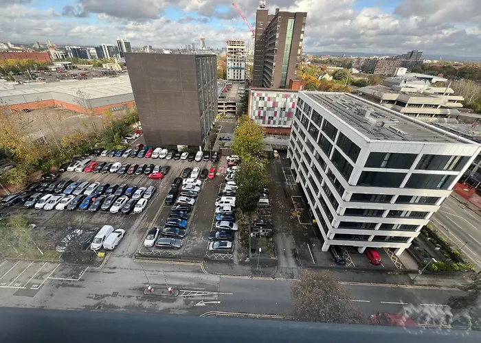 Snug 1Br Apt, 4Ktv-Free Parking